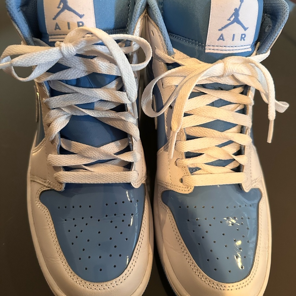 Nike Air High-Top Sneakers in White and Light Blue